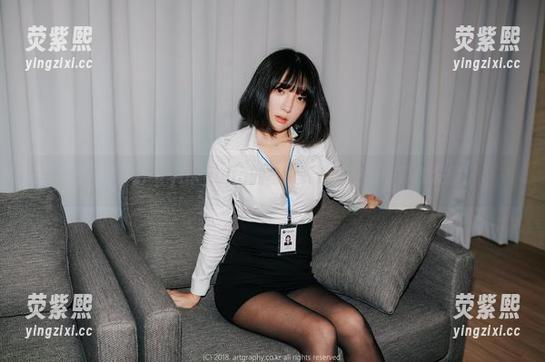 没错，Kang Inkyung的写真资源又在悄悄等你发掘！